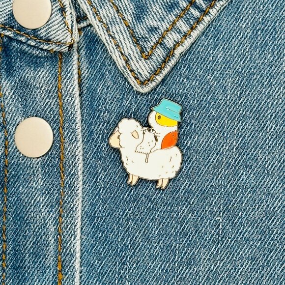 ⭐Cute Enamel Bird & Sheep Pin Badge With Secure Clasp Bubu the Guinea Pig Brooch - Picture 1 of 6